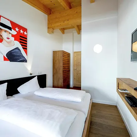 Apartment Luxurious With Sauna Garage Roof Terrace