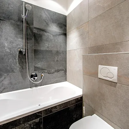 Lejlighed Luxurious With Sauna, Garage, Roof Terrace Gerlos